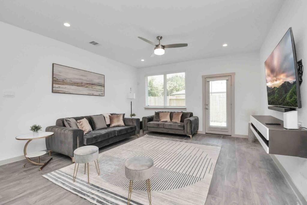 4Bedroom Escape - Near Med Center With Backyard هيوستن المظهر الخارجي الصورة
