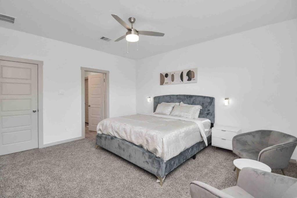 4Bedroom Escape - Near Med Center With Backyard هيوستن المظهر الخارجي الصورة