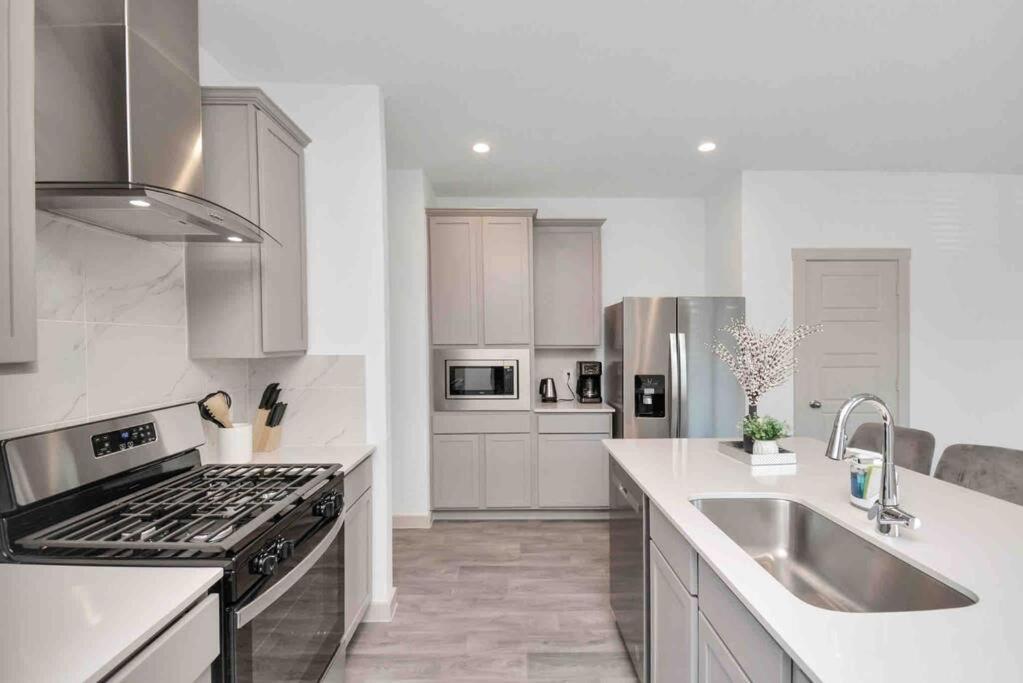 4Bedroom Escape - Near Med Center With Backyard هيوستن المظهر الخارجي الصورة