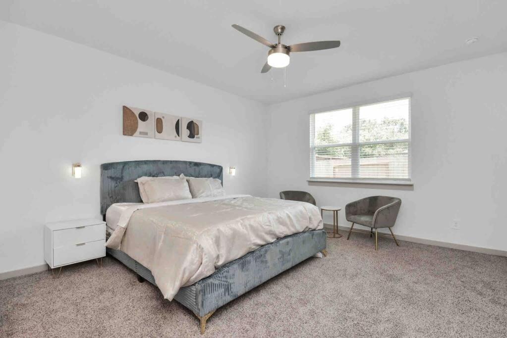 4Bedroom Escape - Near Med Center With Backyard هيوستن المظهر الخارجي الصورة