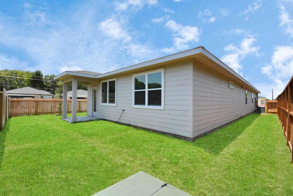 4Bedroom Escape - Near Med Center With Backyard هيوستن المظهر الخارجي الصورة