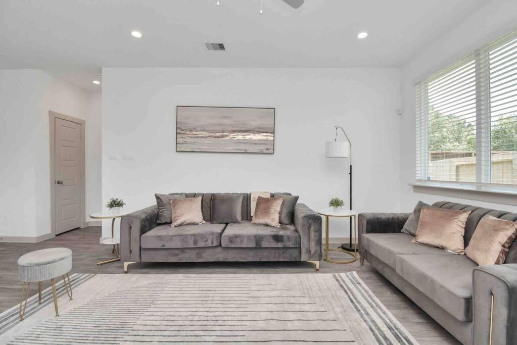 4Bedroom Escape - Near Med Center With Backyard هيوستن المظهر الخارجي الصورة